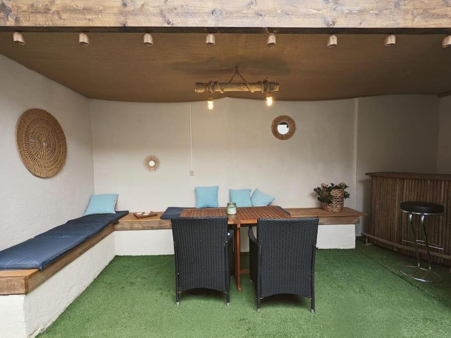 A 5Mn De La Reserve Africaine, Charmante Maison De Village Avec Patio Sigean Εξωτερικό φωτογραφία