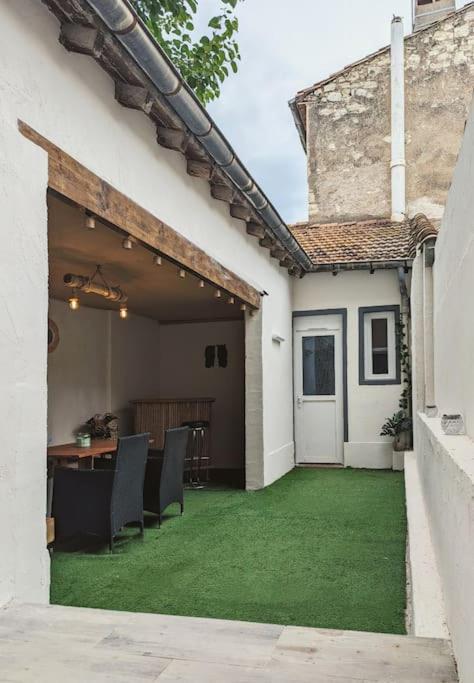 A 5Mn De La Reserve Africaine, Charmante Maison De Village Avec Patio Sigean Εξωτερικό φωτογραφία
